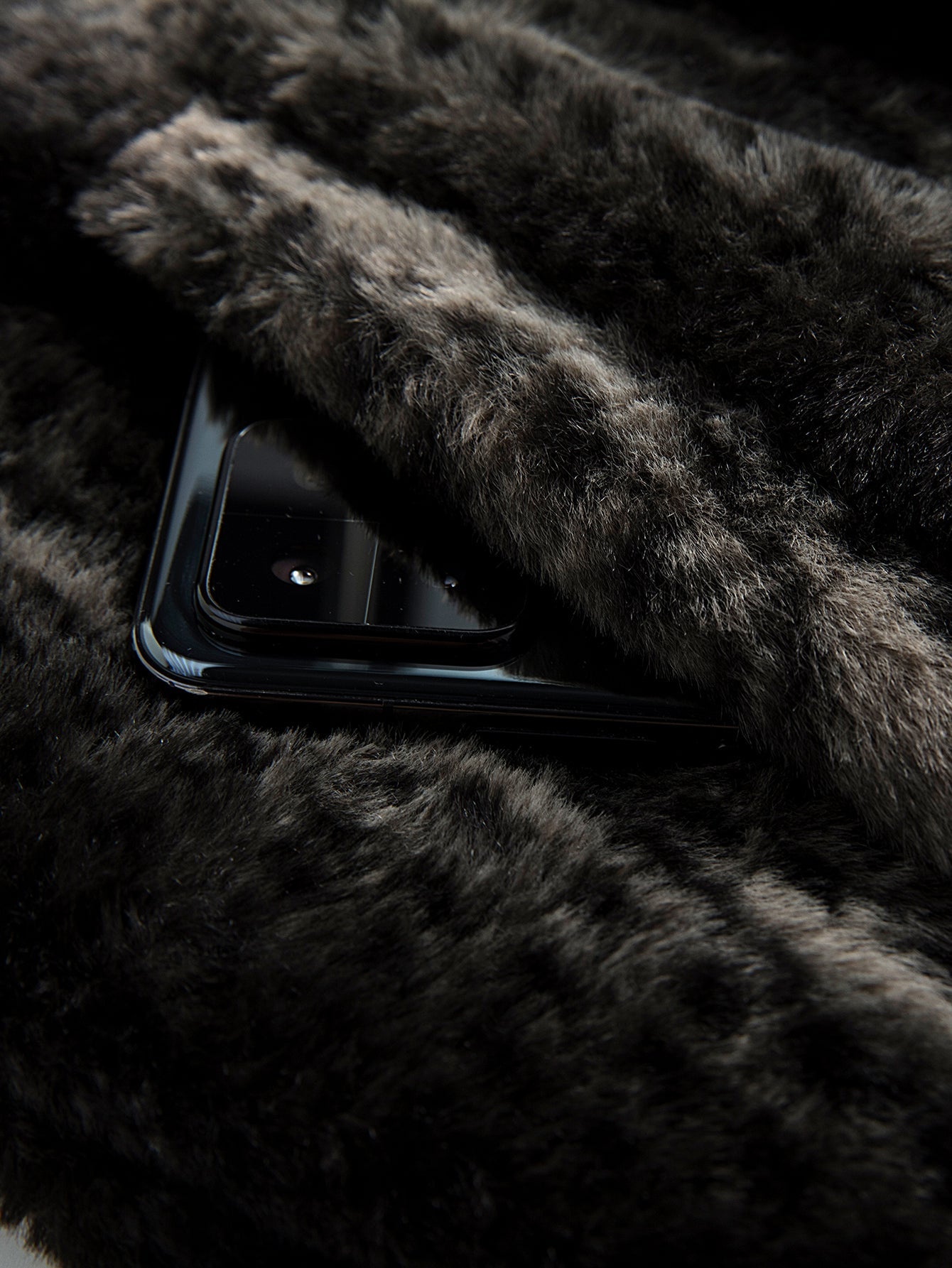 Kunstfell-Hoodie mit Tiermuster