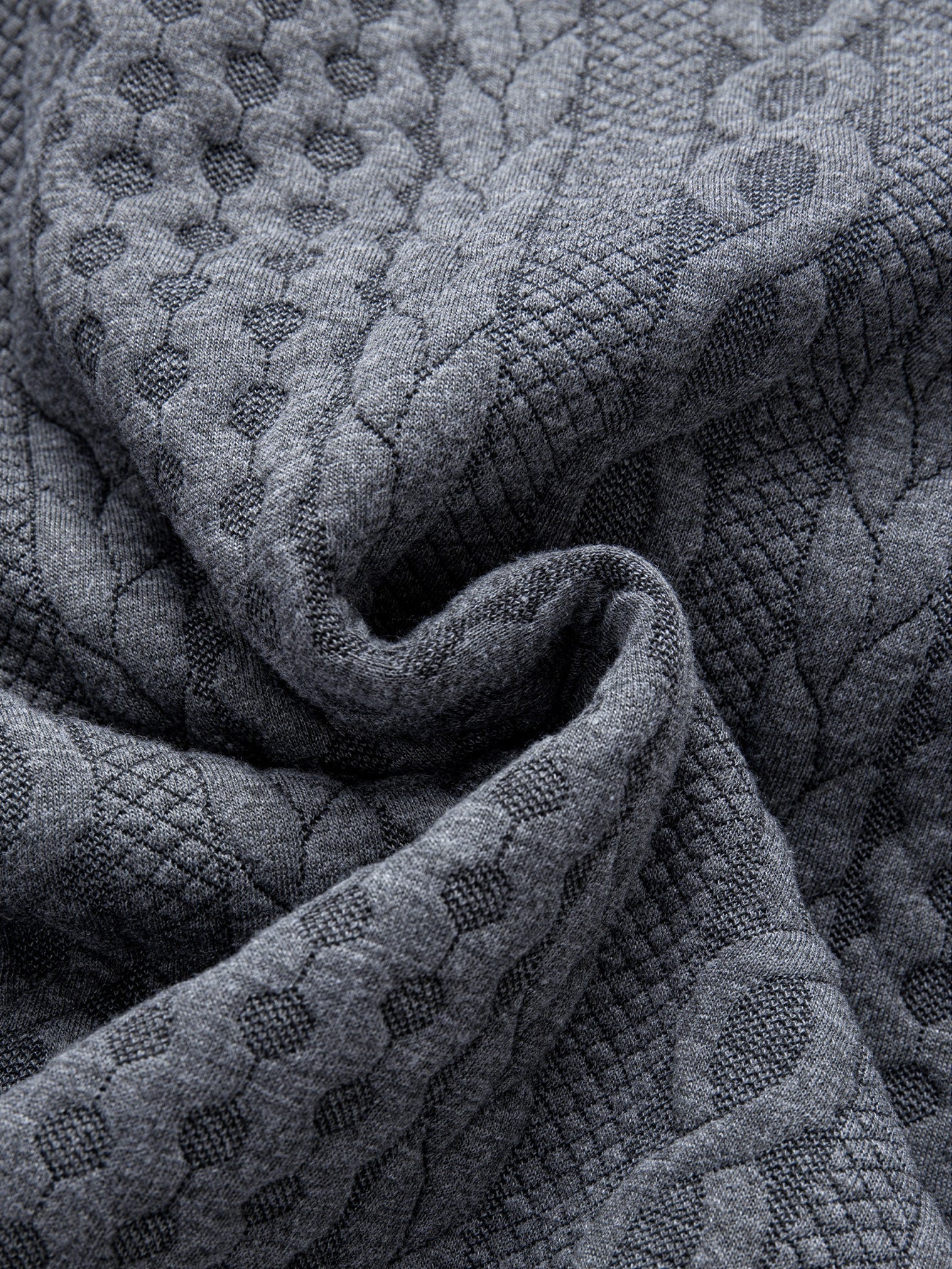 Jacquard-Mantel mit Kapuze und Twist-Design, gefüttert mit Kunstpelz