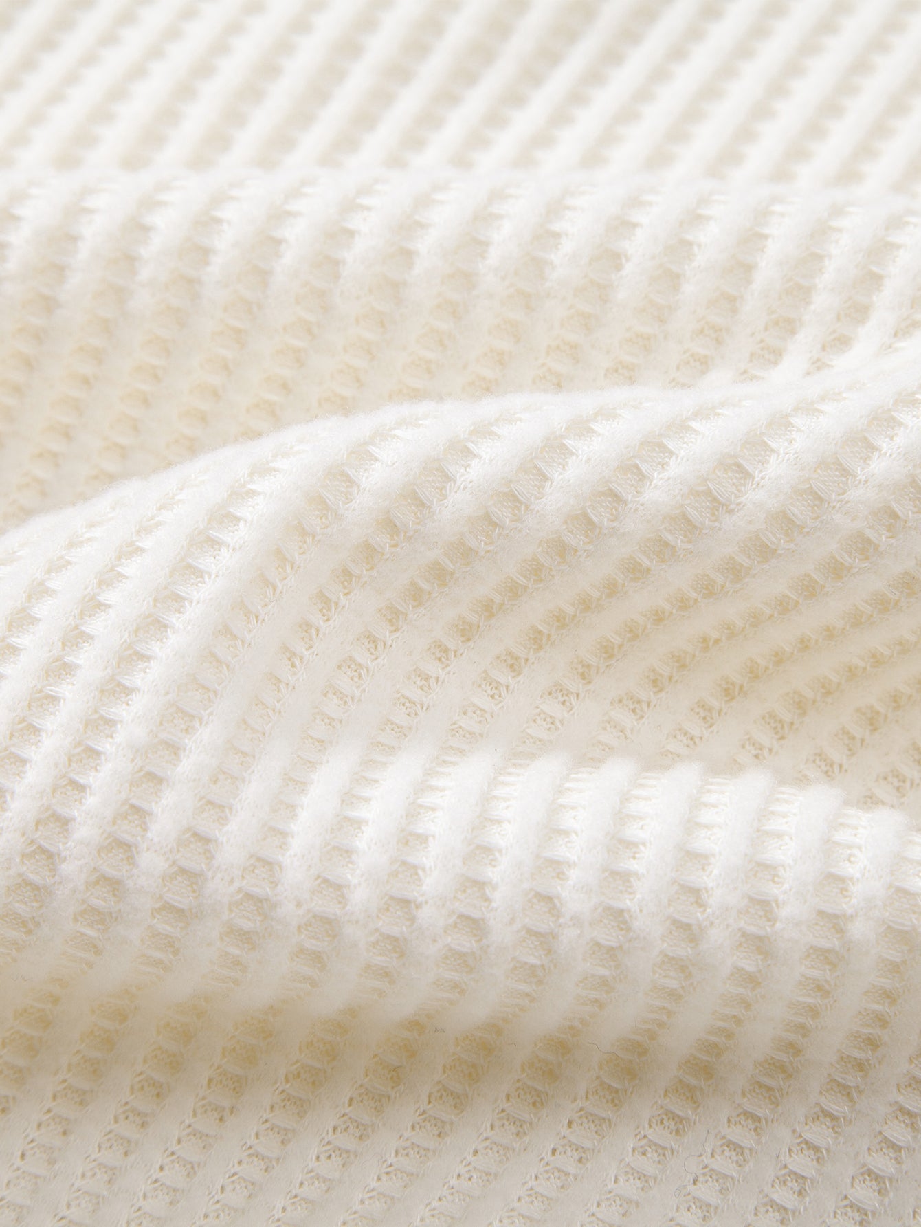 Langärmliges gestricktes Waffel-Poloshirt