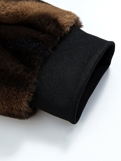 Kapuzenjacke mit Tiermuster aus Kunstfell