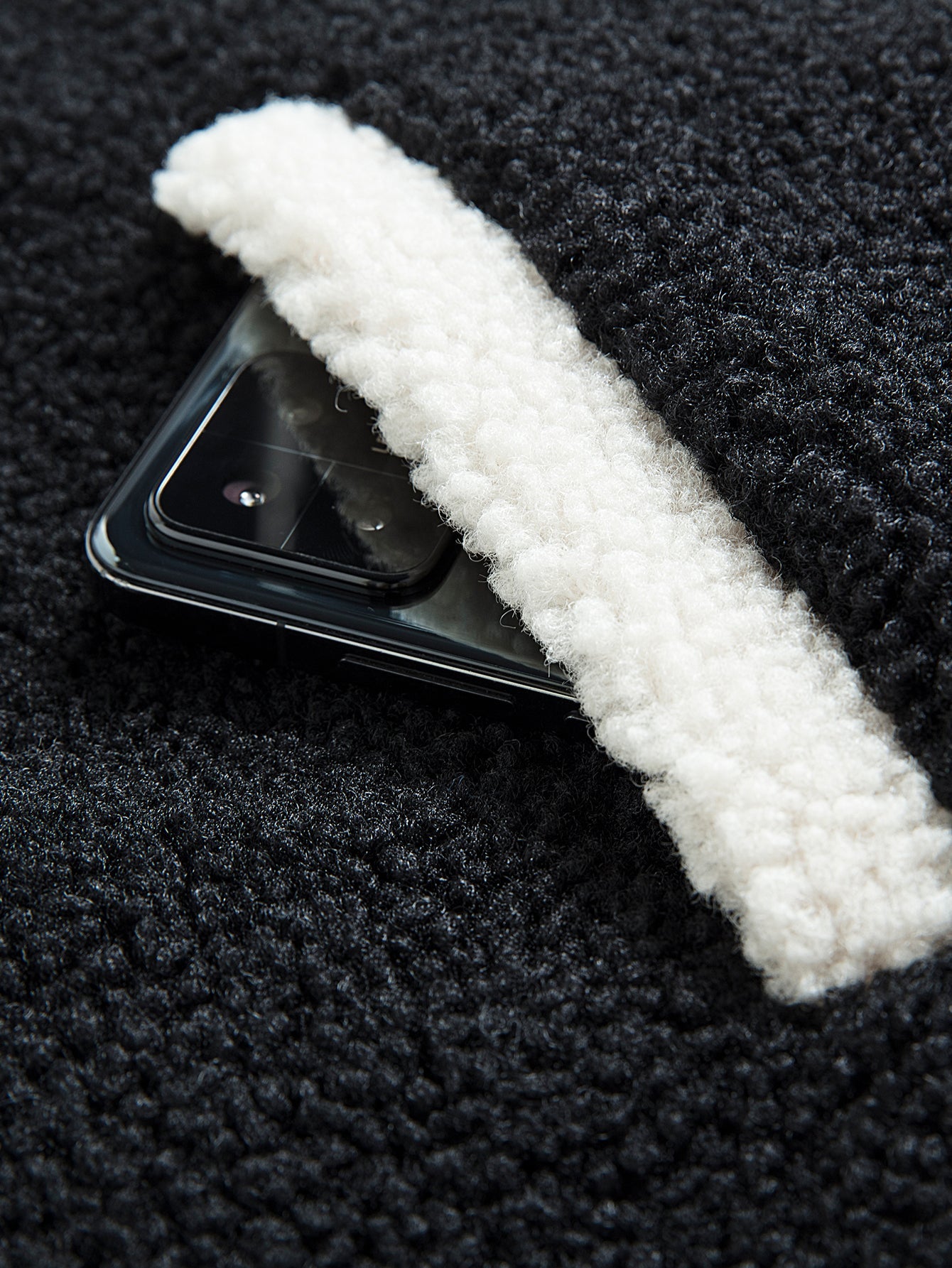 Teddy-Fleece Baseballjacke mit Kontrastdetails