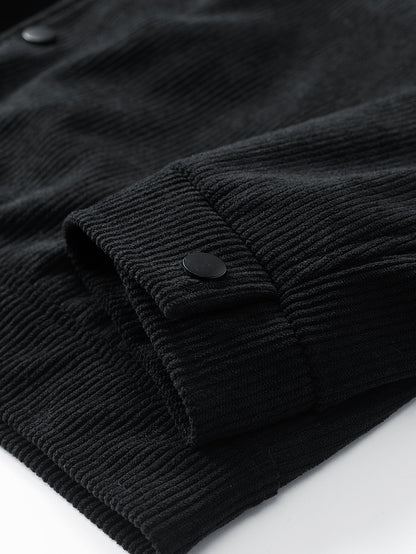 Taschenfreundliche Cordjacke