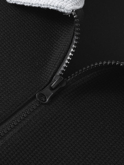 Gestreiftes Waffel-Poloshirt mit Rollkragen und Reißverschluss