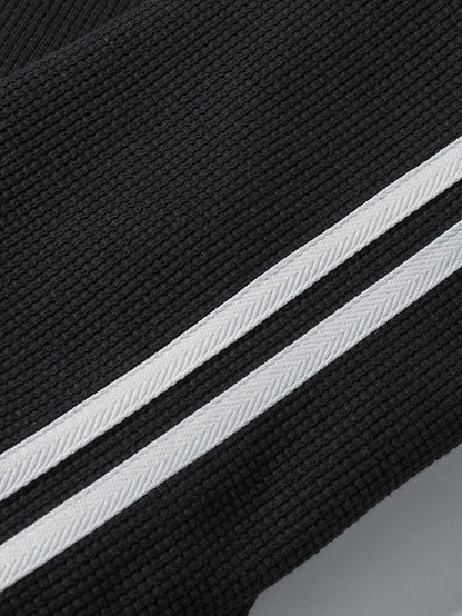 Gestreiftes Waffel-Sweatshirt mit Rundhalsausschnitt für einen lässigen Look