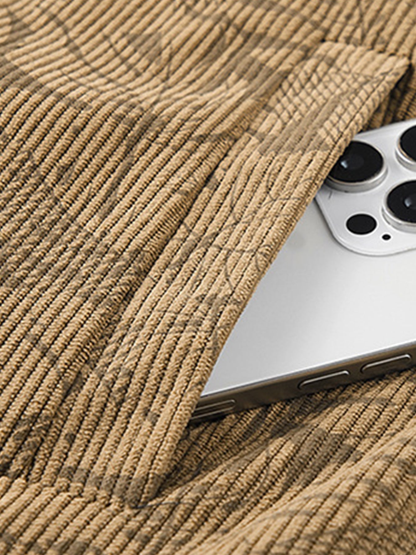 Blattmuster-Cordjacke