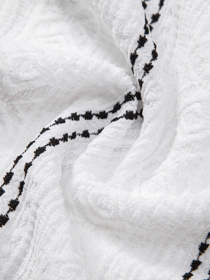 Gestreiftes Jacquard-Hemd mit Knöpfen und gerade geschnittene Leinenhose