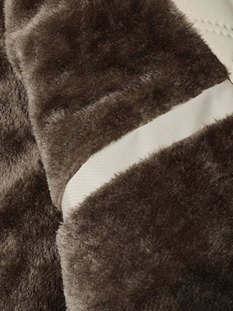 Gefütterte Kapuzenjacke mit Kunstpelz