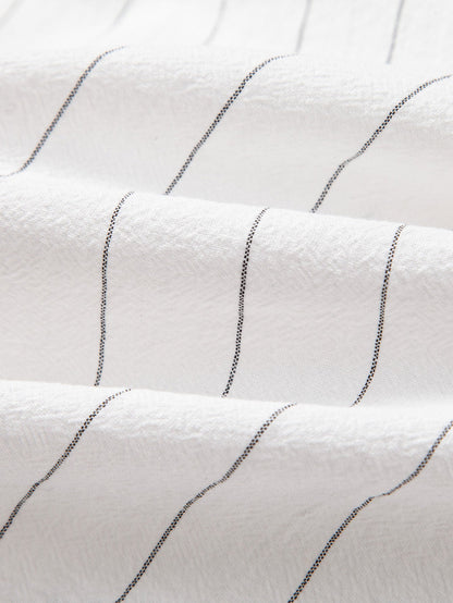 Gestreiftes Hemd in Leinenoptik mit Knöpfen und Shorts mit Kordelzug