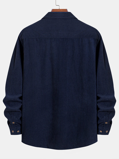 Langärmliges Cordhemd mit Tasche und Knopfdetails