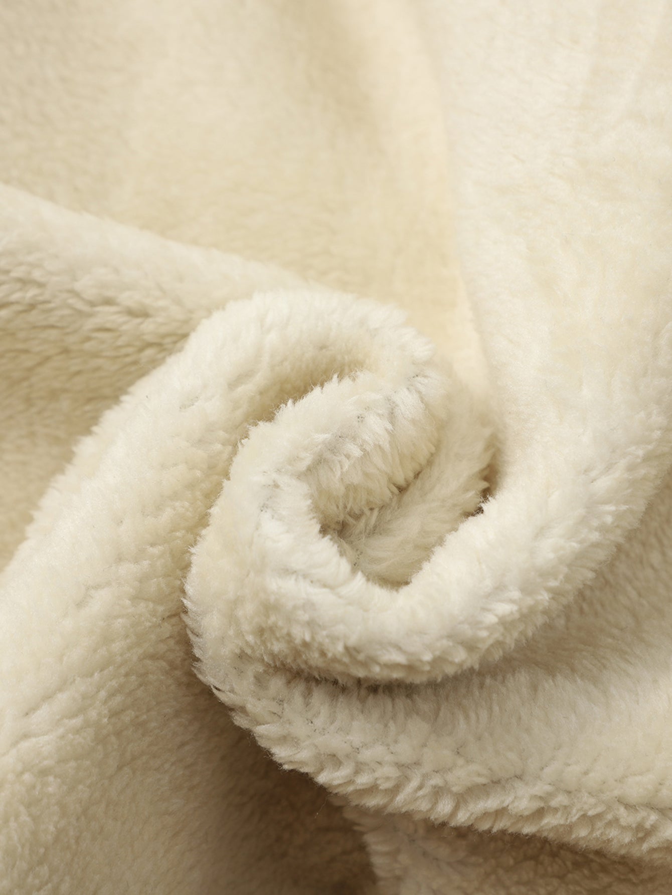 Fleecegefülltes Teddy-Sweatshirt mit Viertel-Reißverschluss