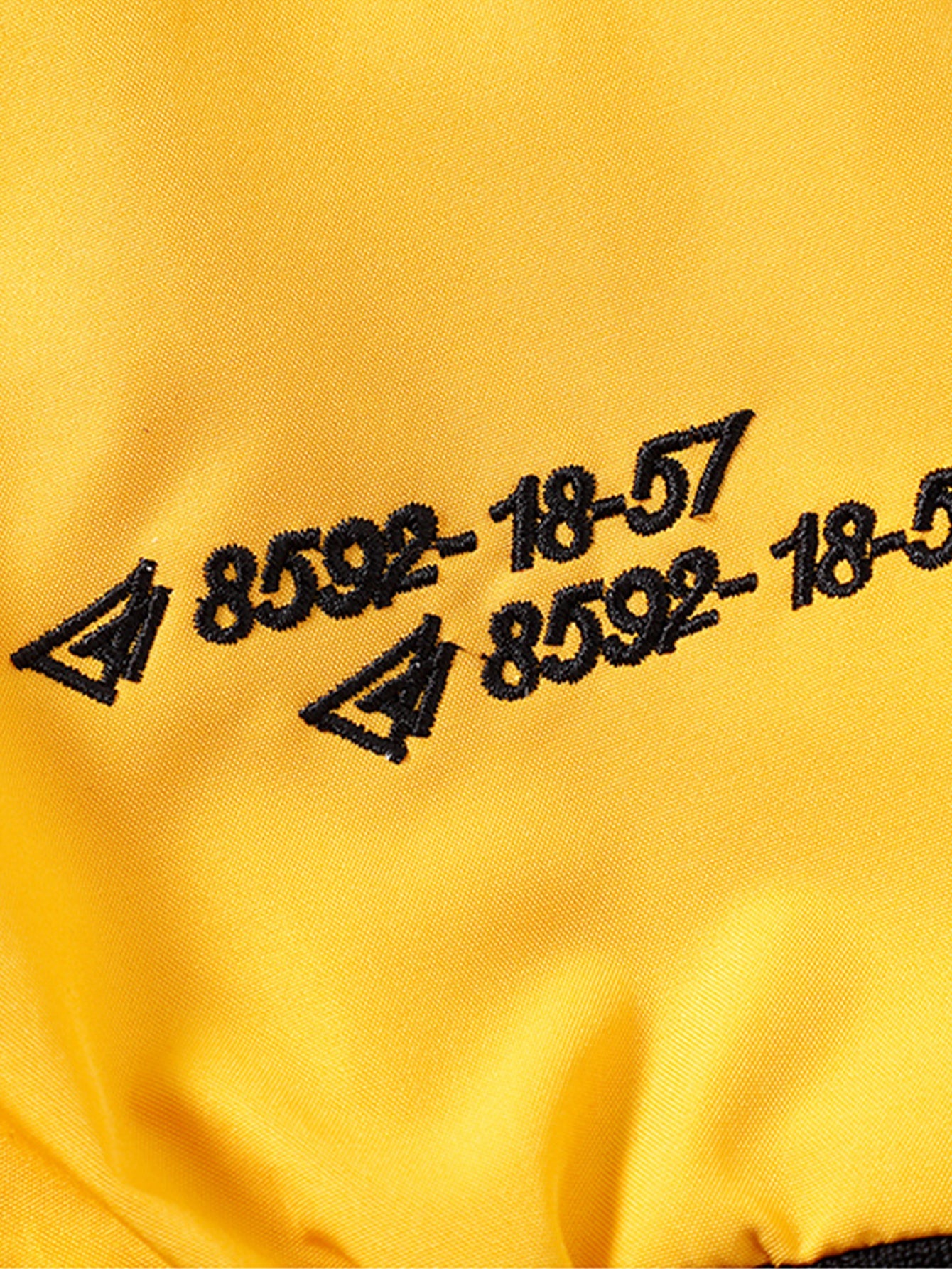 Baseballjacke im Locker-Schnitt mit kontrastierender Stickerei