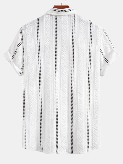 Gestreiftes Jacquard-Hemd mit Knöpfen und gerade geschnittene Leinenhose