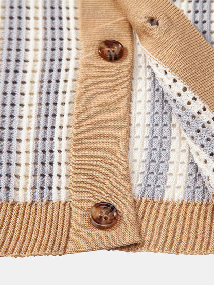 Gestreiftes Häkelshirt mit Augenloch