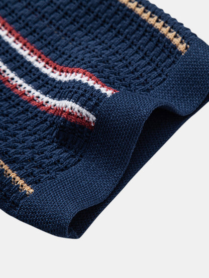 Gestreiftes Häkelhemd mit Knopfleiste