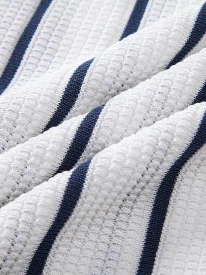 Gestreiftes Strickhemd mit Knopfverschluss