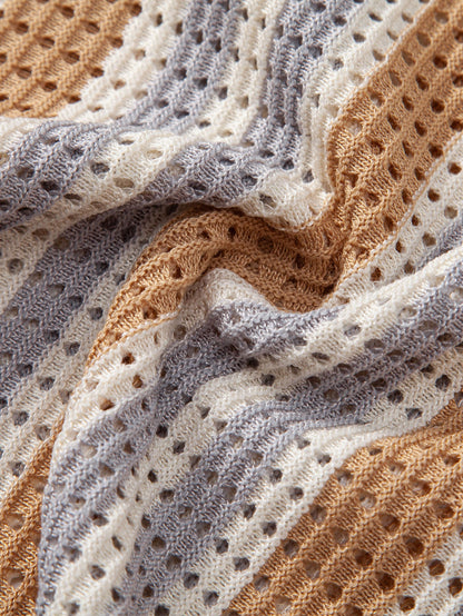 Gestreiftes Häkelshirt mit Augenloch