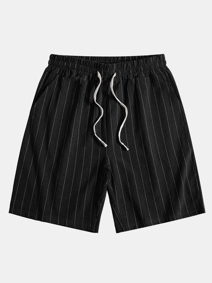 Gestreiftes Hemd in Leinenoptik mit Knöpfen und Shorts mit Kordelzug