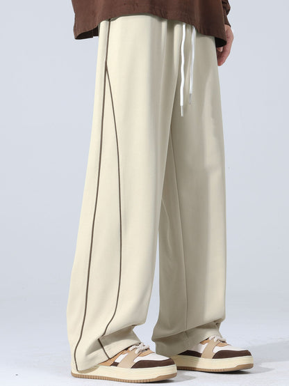 Bequeme Hose mit seitlichem Streifen