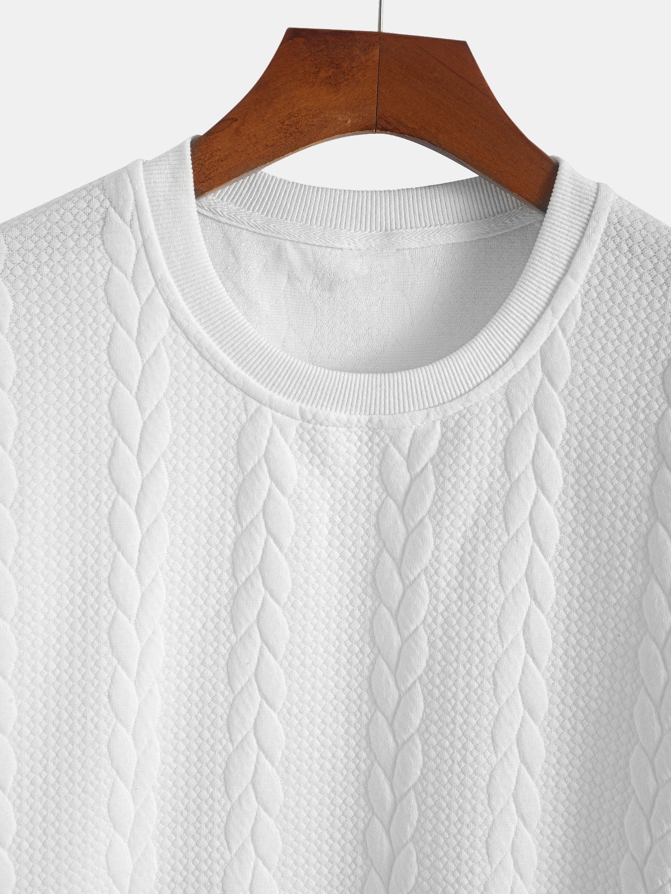 Casual Mid-Length Sleeve Twist Jacquard Tee and Shorts Set