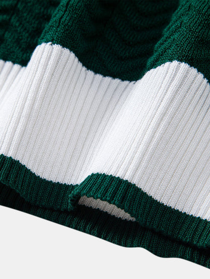 V-Ausschnitt Poloshirts mit Strukturkontrast & Slim Fit Hose