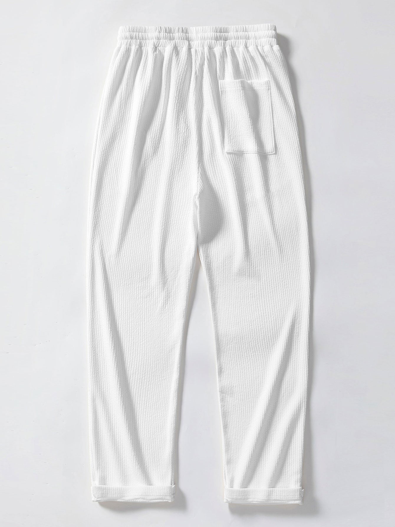 Gestreiftes Jacquard-Polo mit gerader, gerippter Hose