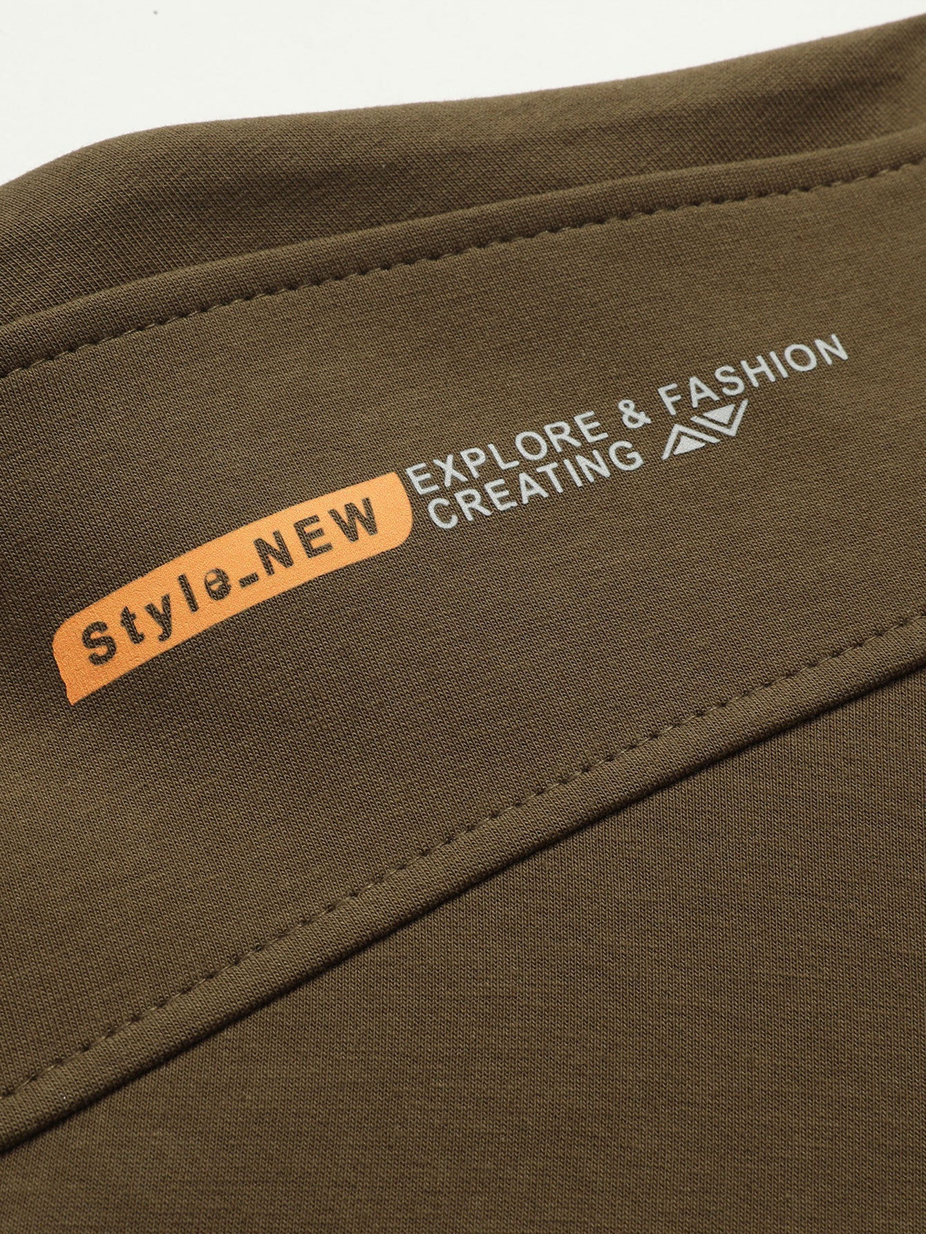 Sweatshirt mit Viertel-Reißverschluss