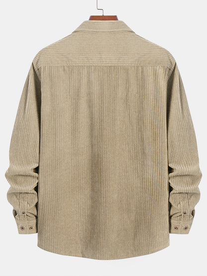 Langärmliges Cordhemd mit Tasche und Knopfdetails