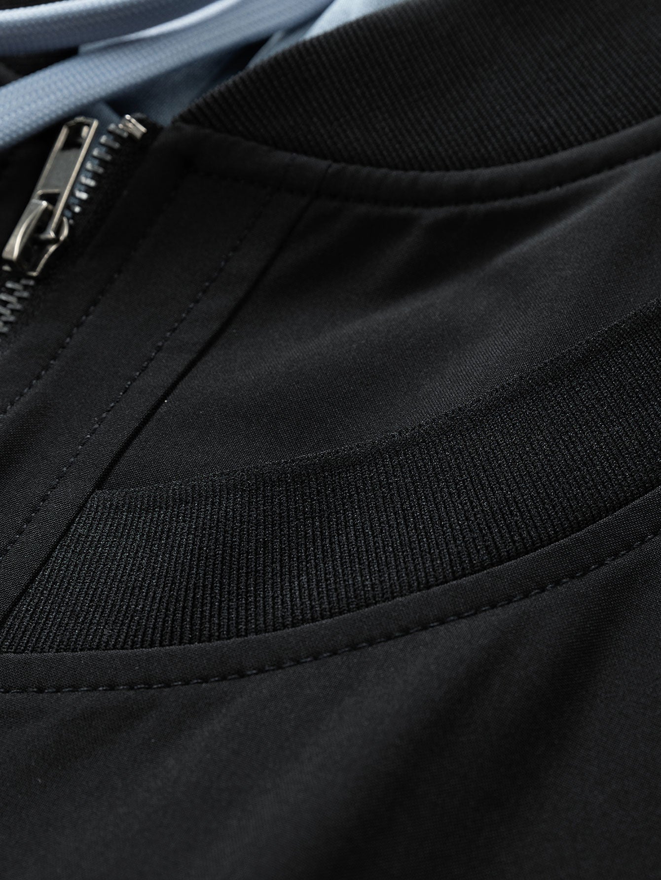 Kontrast 2 in 1 Kapuzen-Bomberjacke