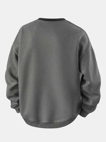 Gestreiftes Waffel-Sweatshirt mit Rundhalsausschnitt für einen lässigen Look