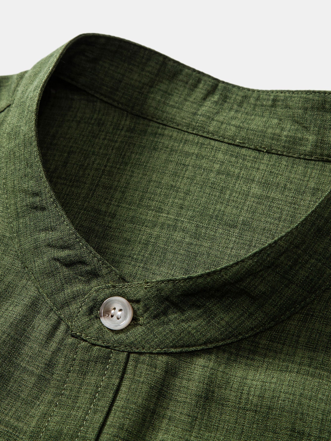 Kurzes Stehkragenhemd