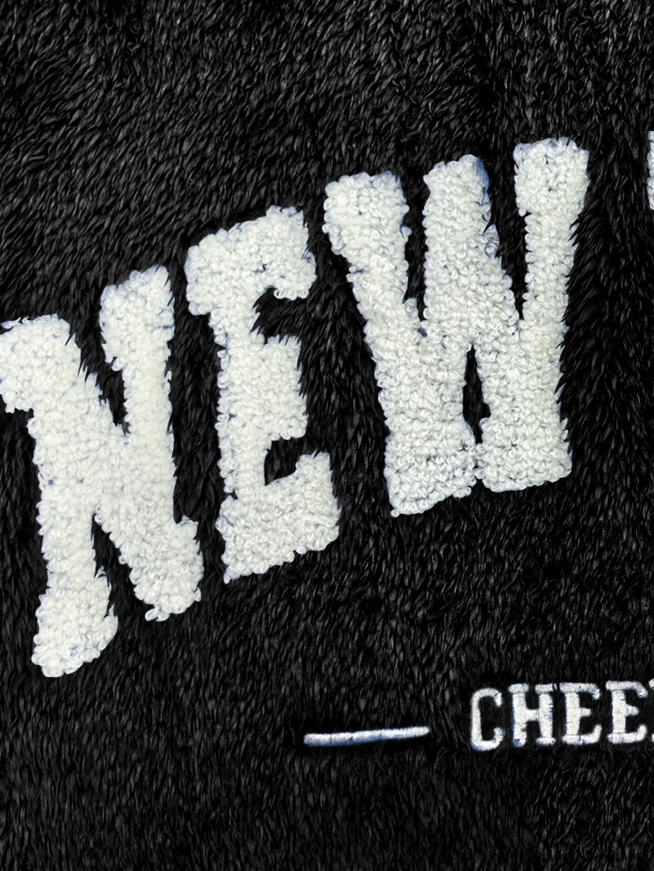 New York bestickter Teddy-Hoodie