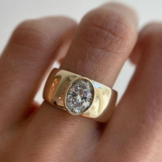 Vintage Gold Inlaid Zirconia Ring