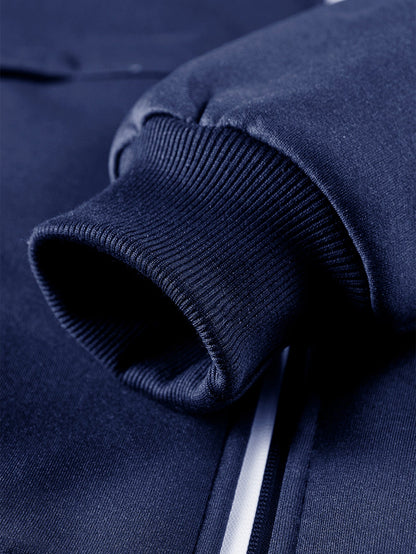 Fleecegefütterter Kapuzenpullover mit praktischer Reißverschlusstasche