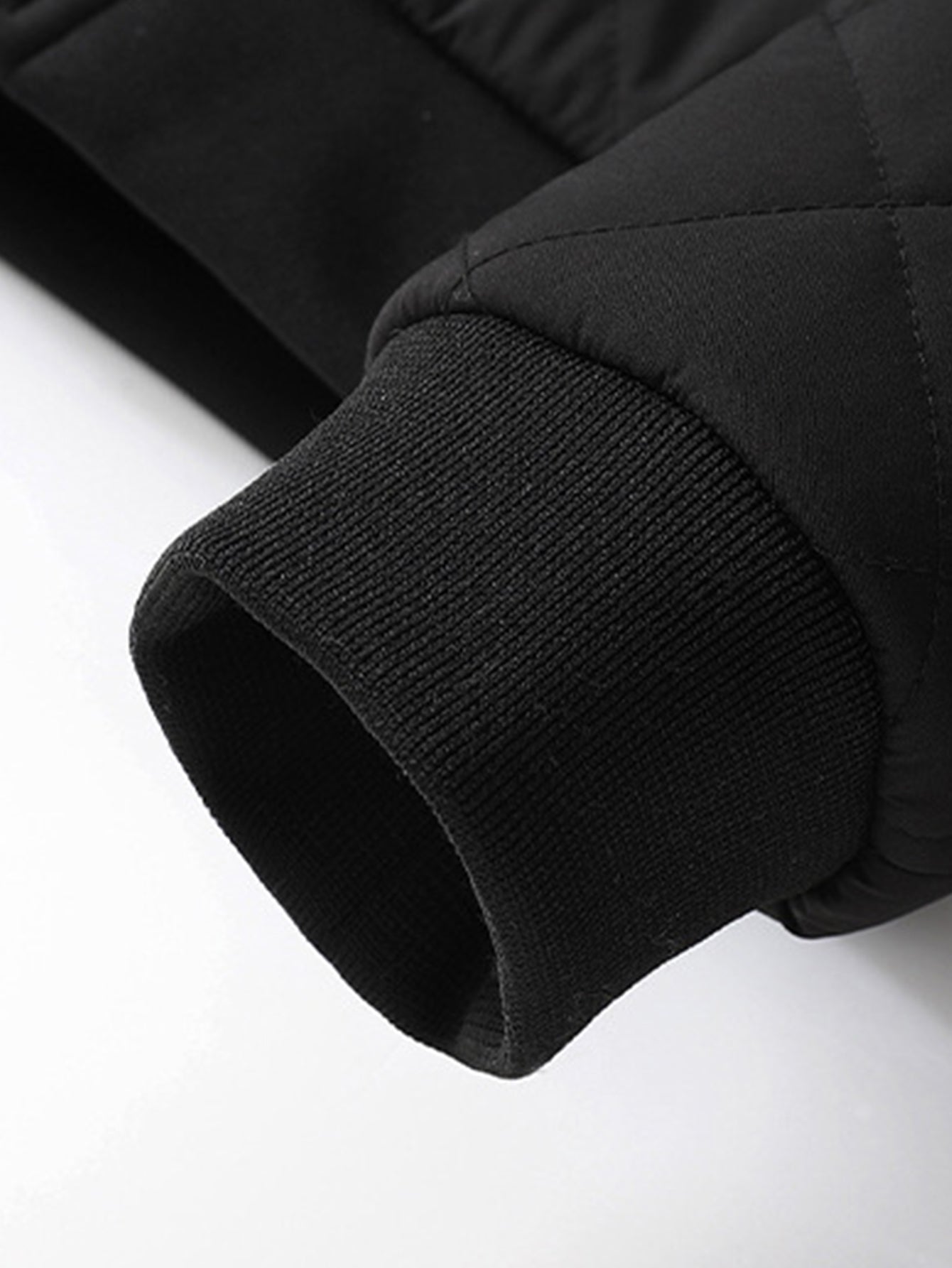 Steppmantel mit Kapuze und Kunstpelzfutter