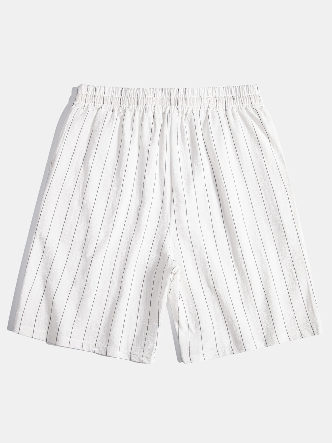 Gestreiftes Hemd in Leinenoptik mit Knöpfen und Shorts mit Kordelzug