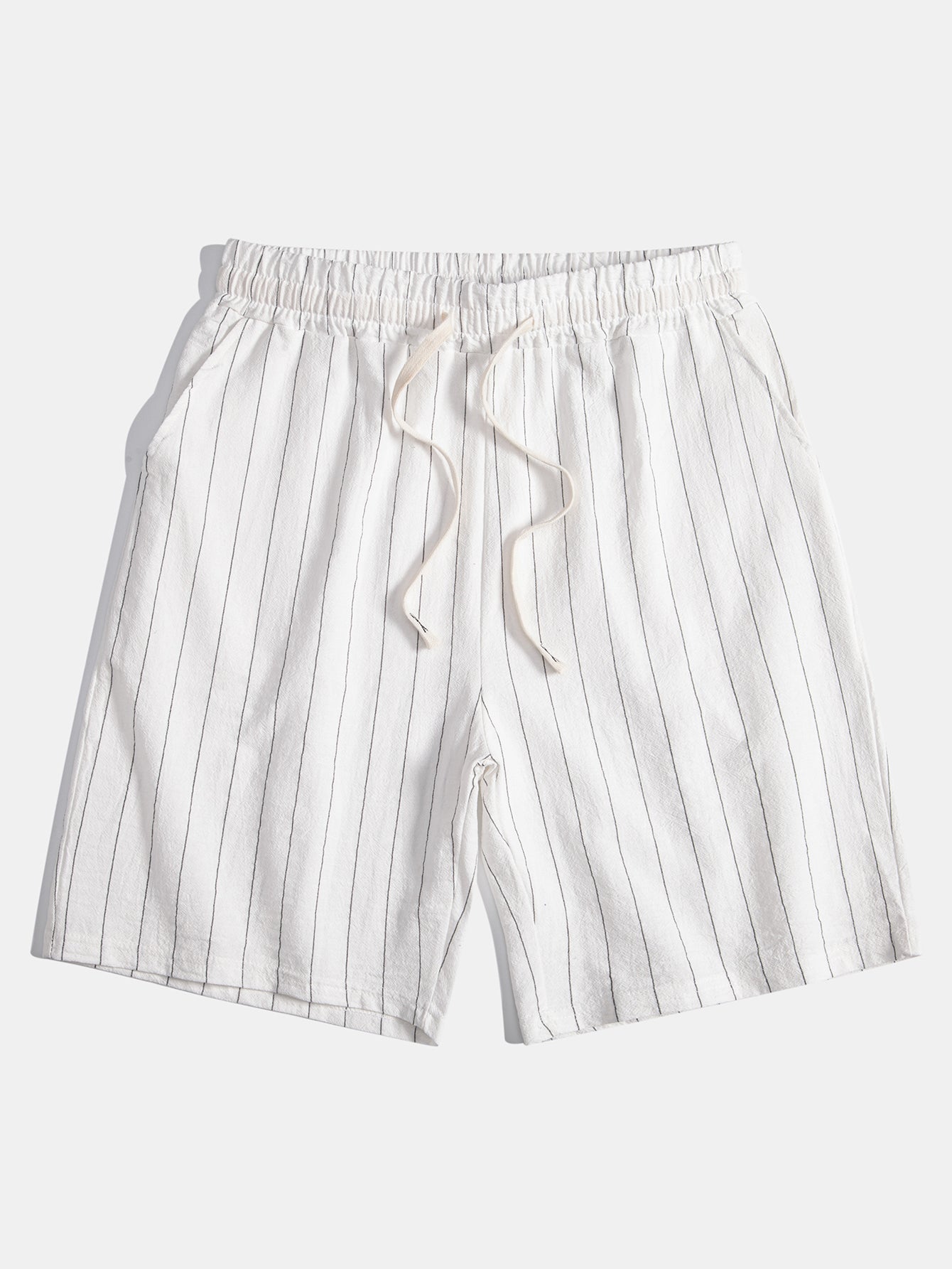 Gestreiftes Hemd in Leinenoptik mit Knöpfen und Shorts mit Kordelzug