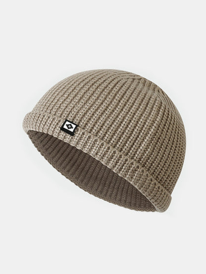 Gemütliche Unisex-Winterstrickmütze in verschiedenen Farben