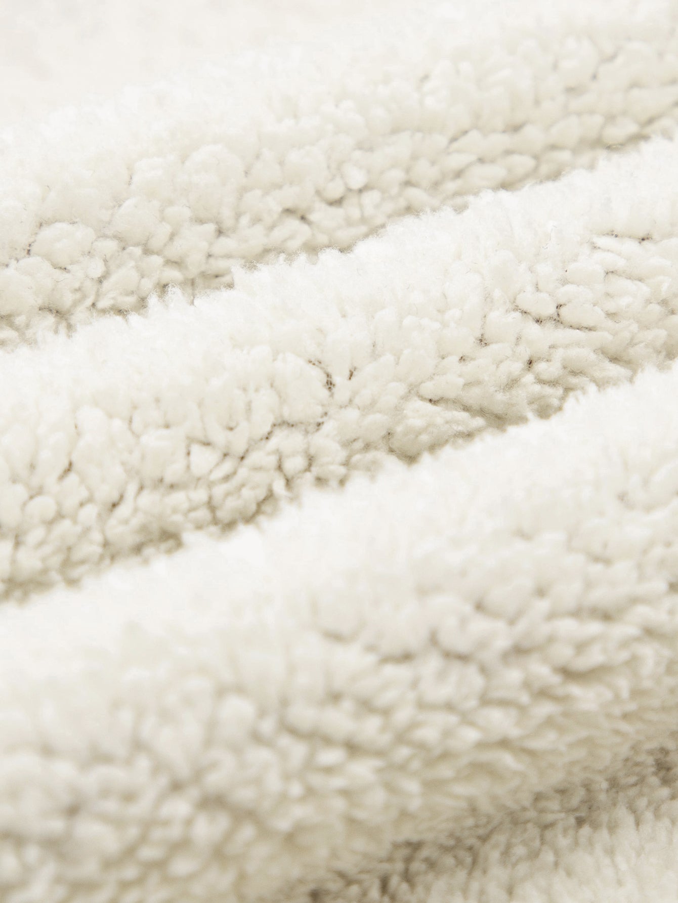 Teddygefütterte Cordjacke mit Reißverschluss