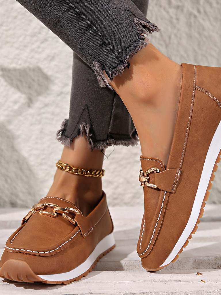 ISLA KETTENDETAIL LOAFERS