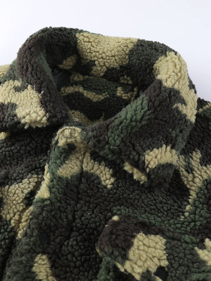 Tarnmuster Teddy-Jacke mit Taschen