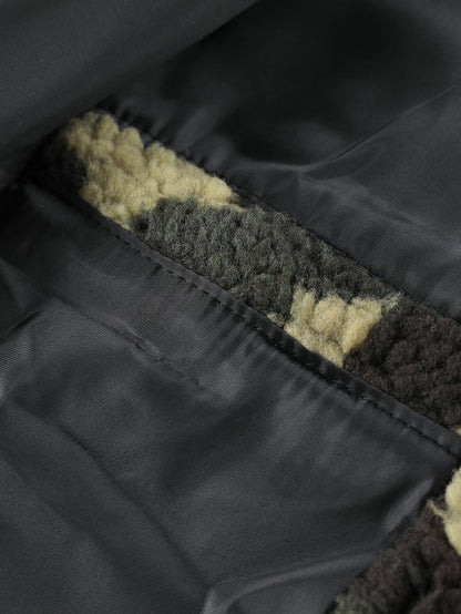 Tarnmuster Teddy-Jacke mit Taschen