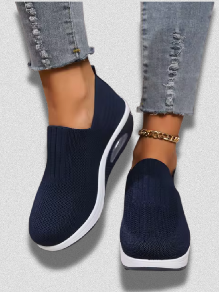 ADRIENNE WANDERSCHUHE