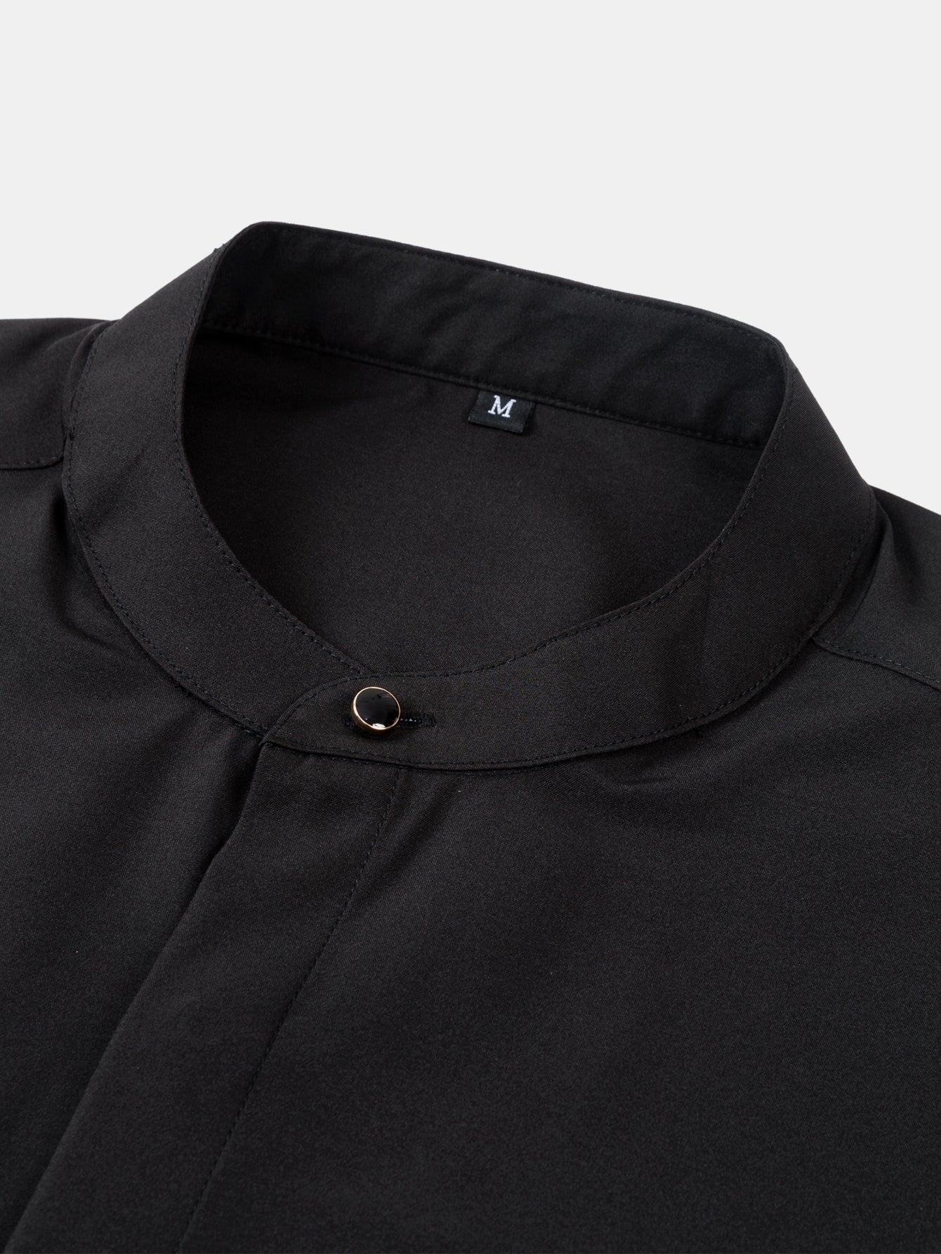 Stehkragenhemd mit verdeckter Knopfleiste und bügelfreier Pflege