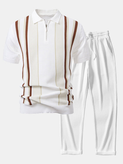 Gestreiftes Strick-Poloshirt mit Reißverschluss und gerade geschnittene Ripp-Hose