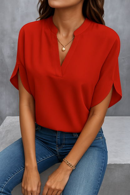 HERMELINDE I STILVOLLE SOMMERBLUSE