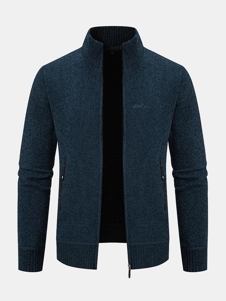 Pullover mit praktischer Reißverschlusstasche