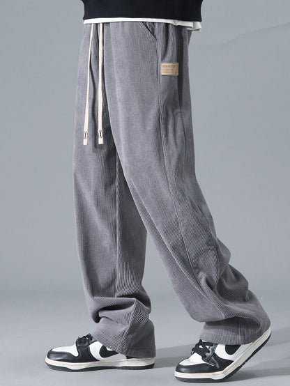 Gerade geschnittene Cordhosen