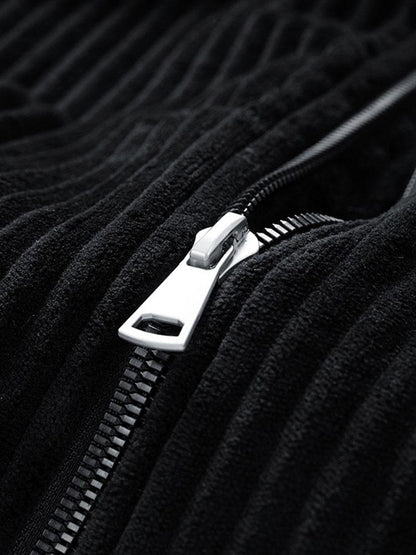 Gefütterter Corduroy-Mantel mit Polsterung