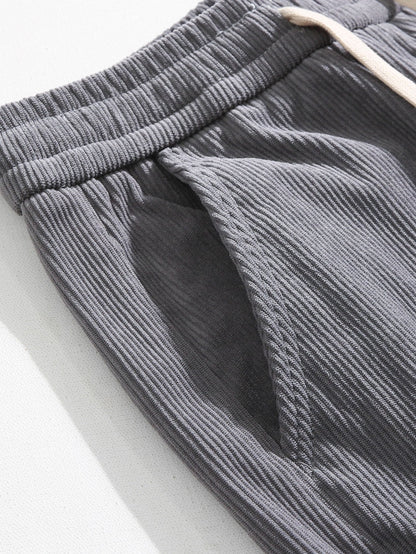 Gerade geschnittene Cordhosen