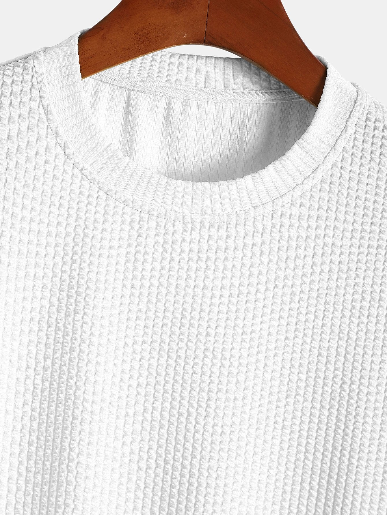 Muscle Fit Ripped Arc Hem T-Shirt